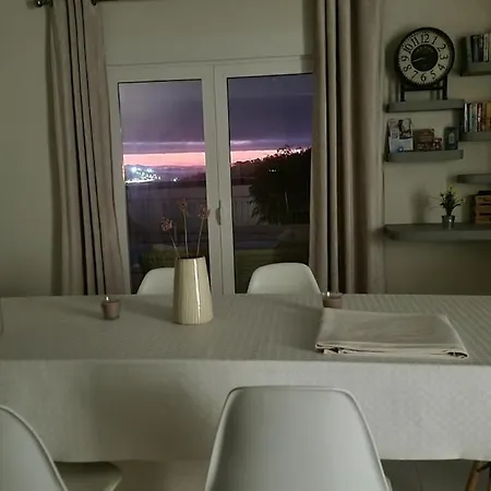House With Private Pool, Sea And Marina Views فيلة البوفيرا