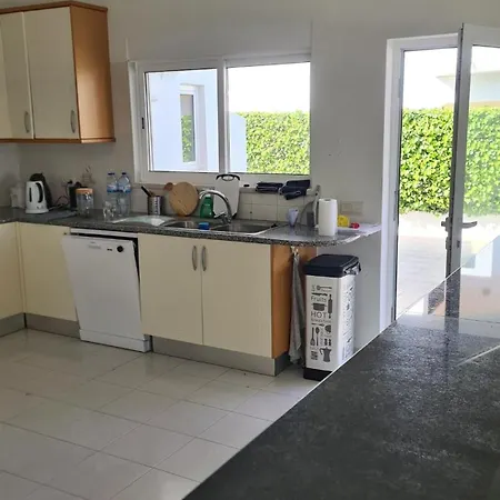 House With Private Pool, Sea And Marina Views Villa *