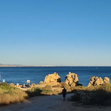 House With Private Pool, Sea And Marina Views فيلة